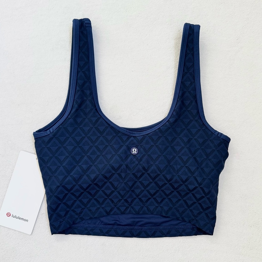 NWT Lululemon Textured Mesh Tennis Tank (B/C Cup) – Club Blue/Club Blue – XS - Picture 4 of 10